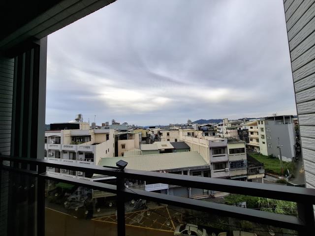 東勢華廈-2